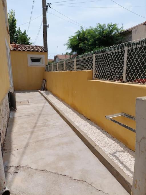 F3 2Sdb Proche Centre Et Route Des Plages Montpellier Exterior photo